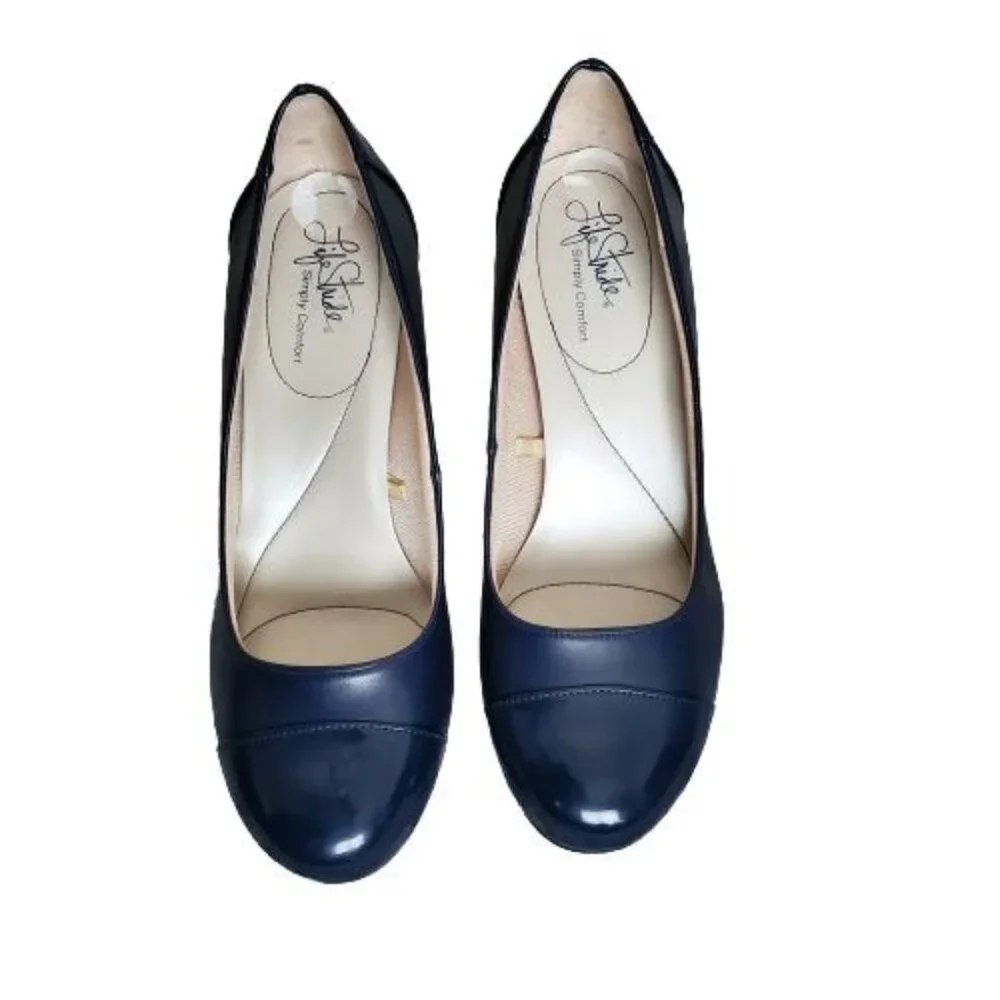 Life Stride Women's Simply Comfort  CAJUN Cap Toe Pumps Navy Blue Size 10M